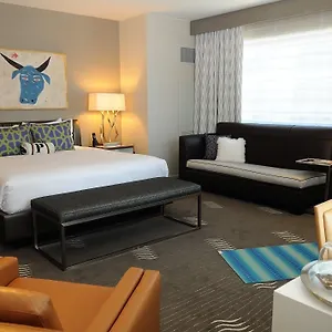 https://palomar-phoenix-cityscape.hotelsofphoenix.com
